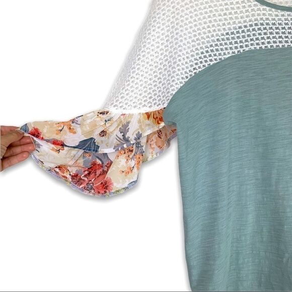 Umgee Open Knit Flutter Sleeve Top - Picture 3 of 6